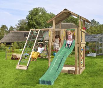 Jungle Chalet | Koka kāpšanas konstrukcija ar šūpoli & kāpšanas tīklu