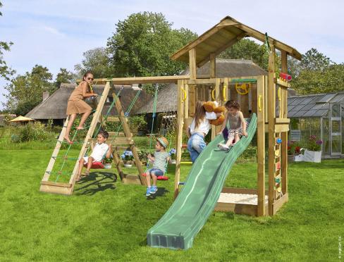 Jungle Chalet | Koka kāpšanas konstrukcija ar šūpolēm & kāpšanas tīklu